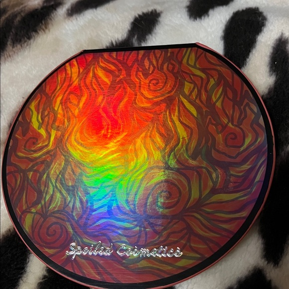 🔥💥🔥🔥🔥SPOILED COSMETICS FIRE ELEMENT PALLET🔥💥🔥 - Picture 4 of 6